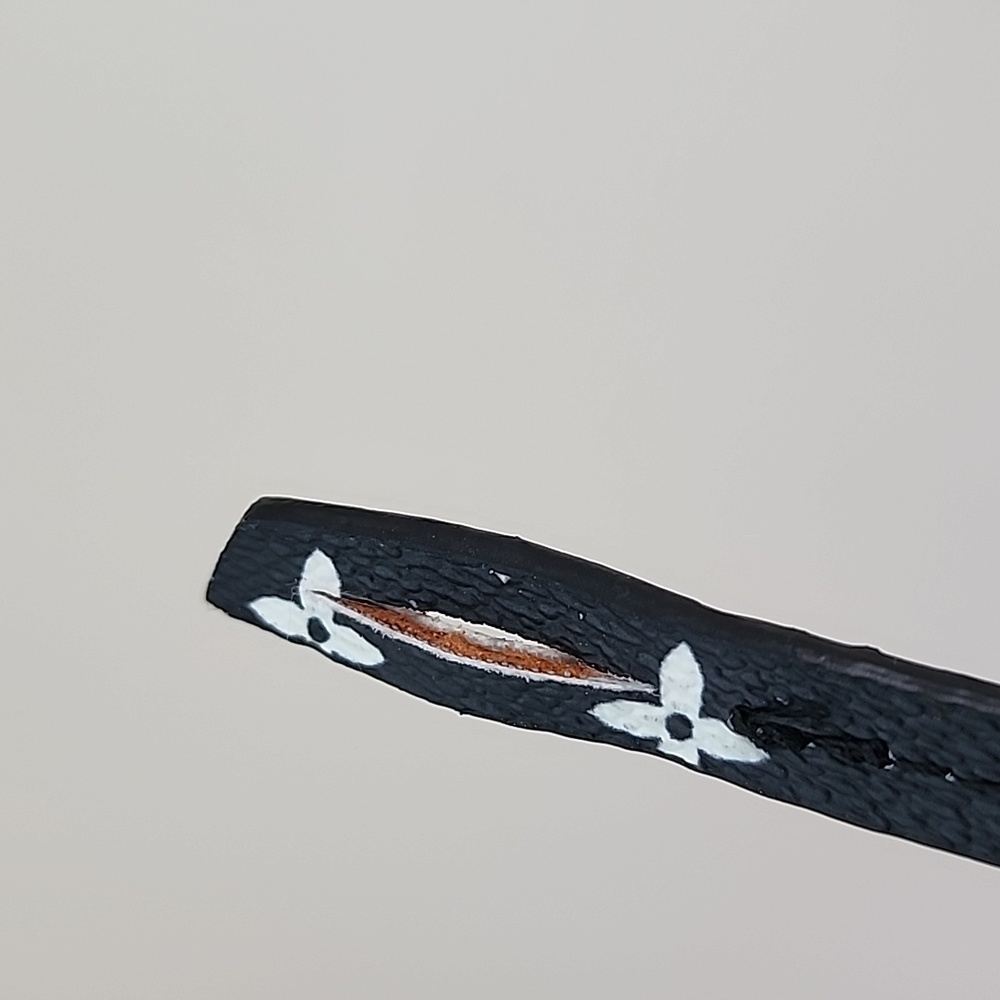 LV wristlet strap - Picture 4 of 6